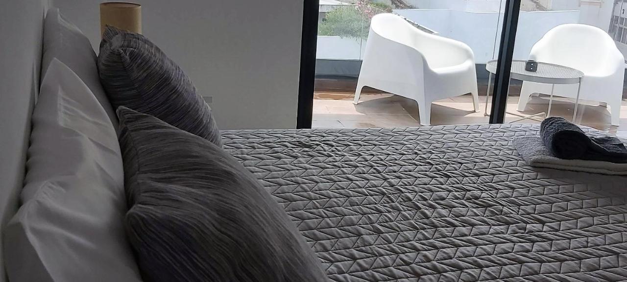 Flow Living, Com Piscina, Em Apartment